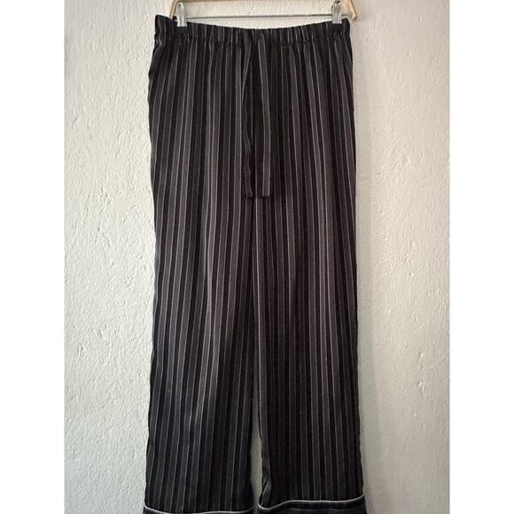 Victoria's Secret 2 PC Classic Pajama Set Satin Striped Sleepwear Cozy Small - Picture 12 of 16